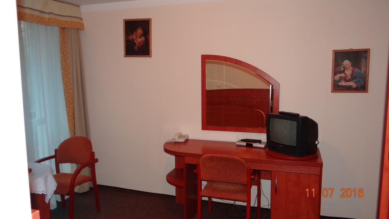 Gwarek Hotel Kudowa-Zdrój Exterior foto