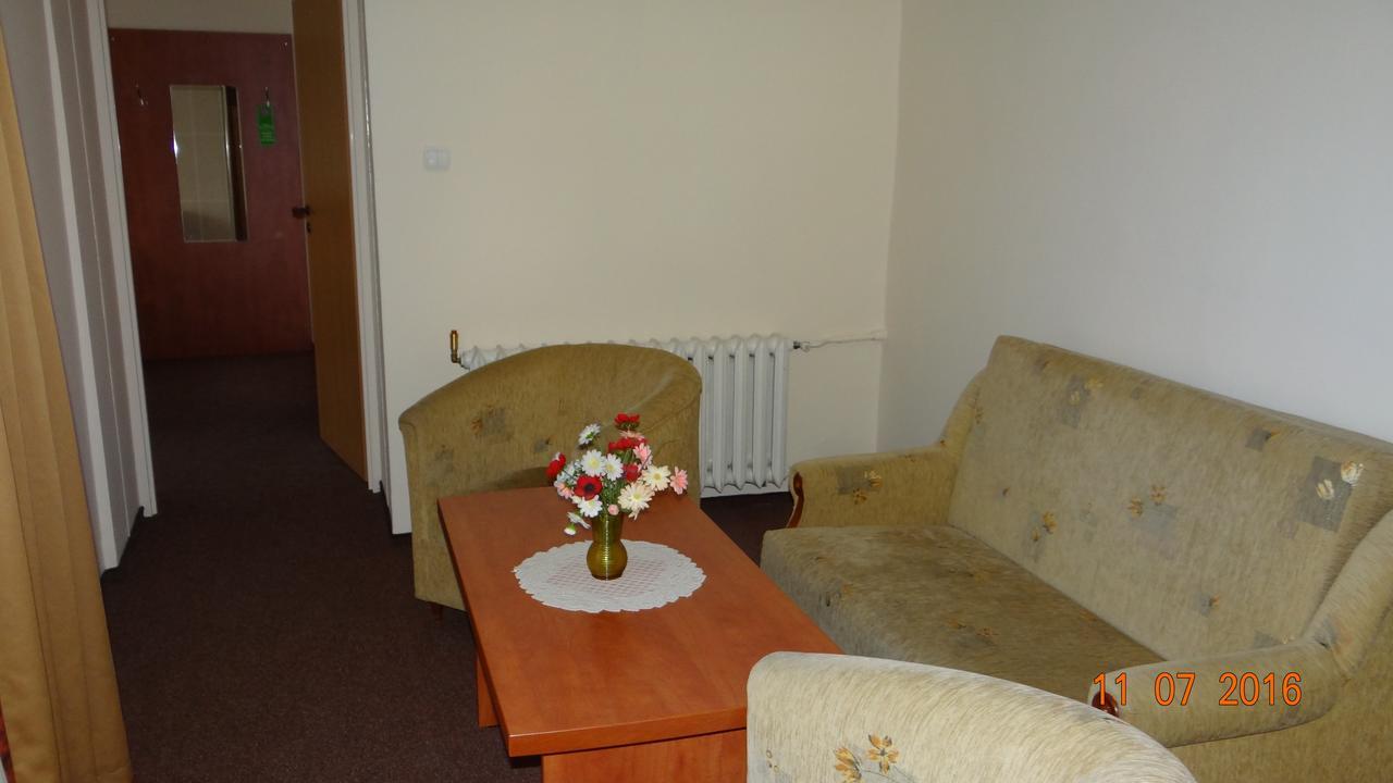 Gwarek Hotel Kudowa-Zdrój Exterior foto